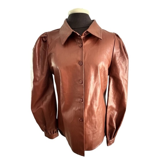 NWT VICI Pleather Vegan Leather Puffed Sleeve Button Down Shirt Caramel Brown M - Picture 4 of 11